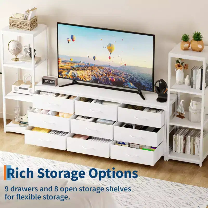 Mueble de TV industrial blanco y negro - 9 cajones de tela y estantes abiertos, apto para televisores de hasta 75"
