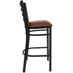 Taburete de bar con respaldo de escalera y estructura de metal negro, asiento multicolor — Juego de 2