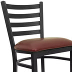 Taburete de bar con respaldo de escalera y estructura de metal negro, asiento multicolor — Juego de 2
